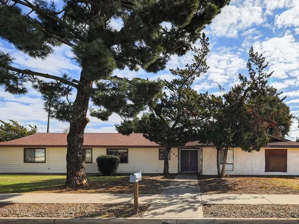 780 N Elmwood Avenue, Lindsay, CA 93247