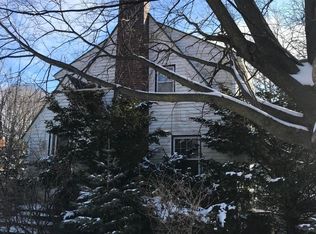 306 E Cedar St, Houston, MN 55943