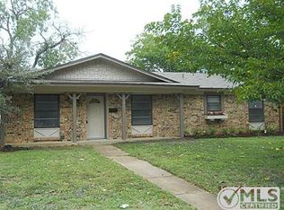 3901 Twin Falls St, Irving, TX 75062
