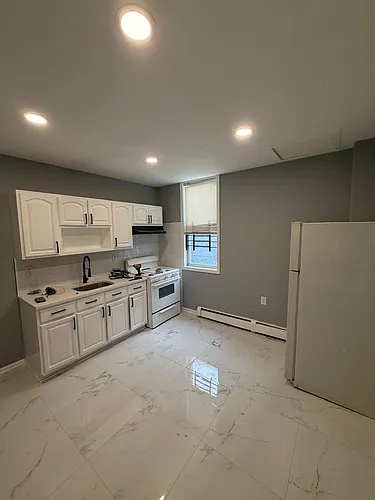 539 E Jersey St Photo 1