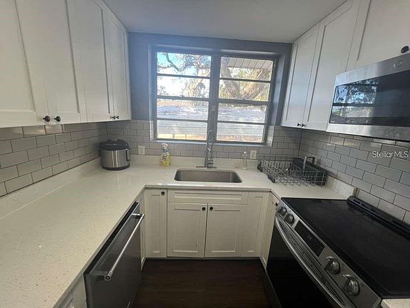 2nd image of 2912 Chipco St