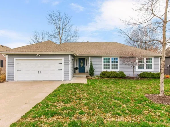 307 N Cherry St, Gardner, KS 66030