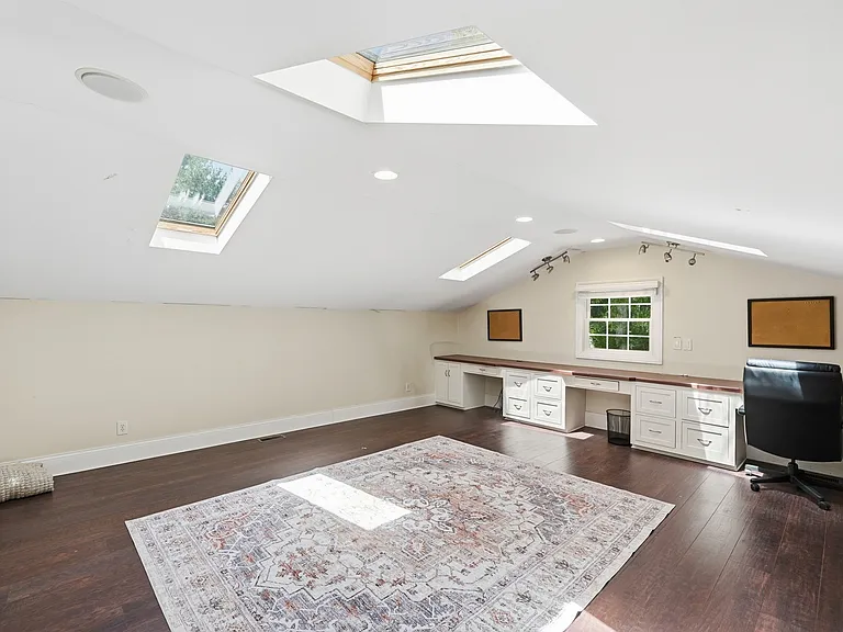 306 Harvard Ave — Photo 97
