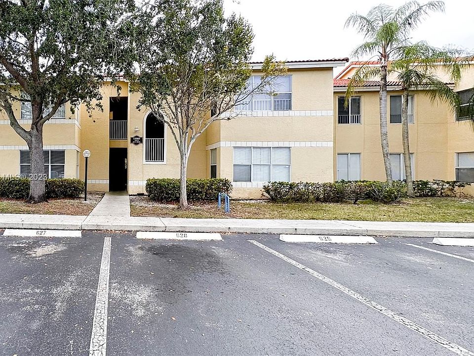 1st image of 13060 Vista Isles Dr APT 225