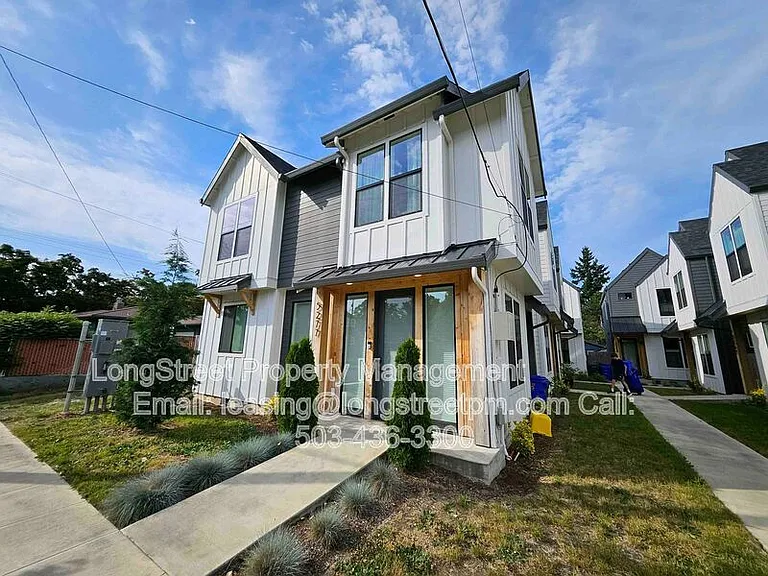 5277 N Oberlin St — Photo 2