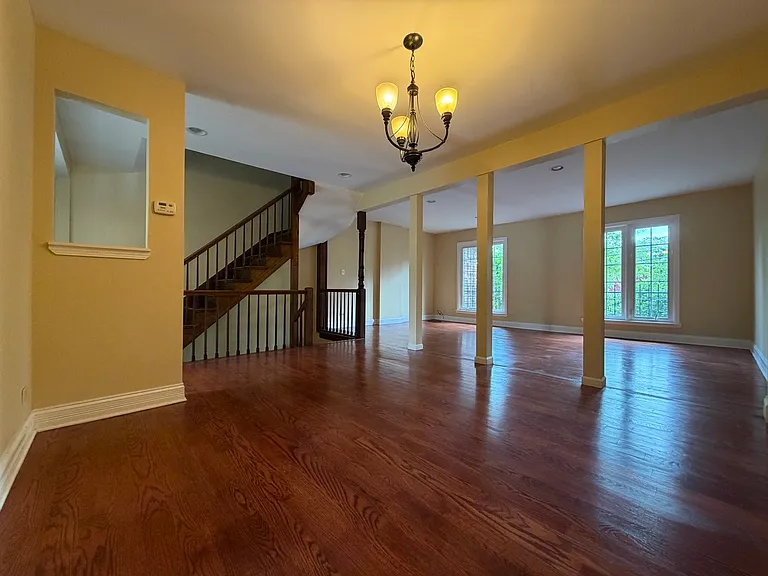 3021 Highland Ave — Photo 5