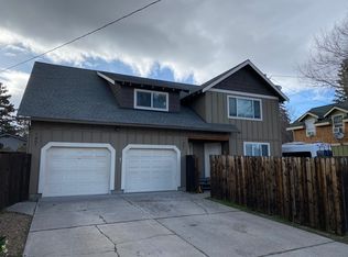 1401 NW 7th St #2, Bend, OR 97703