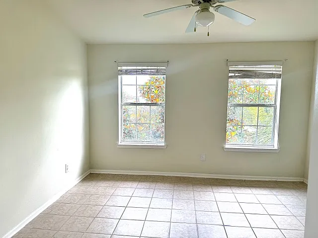 4040 Dancing Cloud Ct — Photo 8