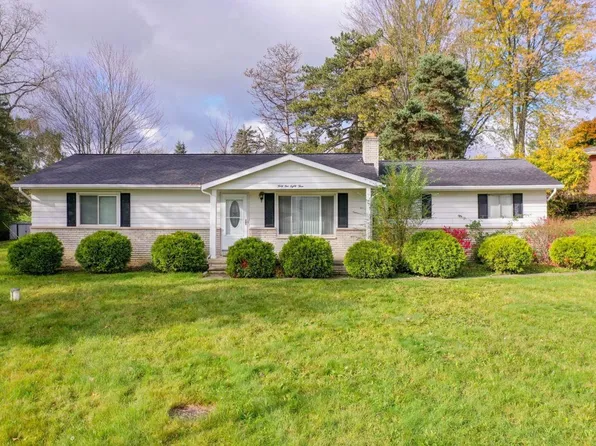 4183 Townview Dr, Flint, MI 48532