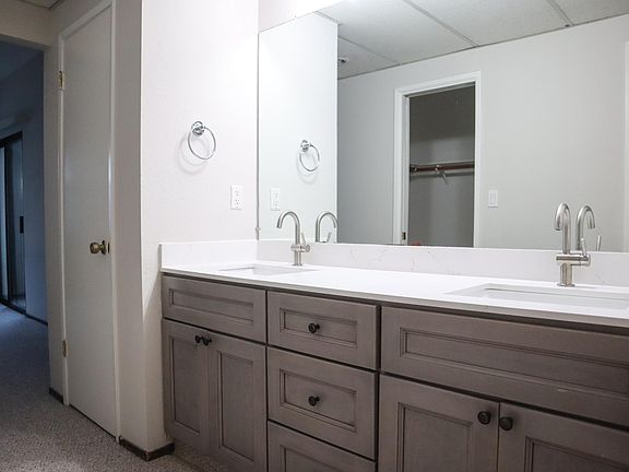 4th image of 4661 Albany Cir APT 101