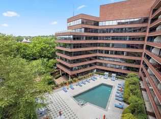 2555 Pennsylvania Ave NW APT 807, Washington, DC