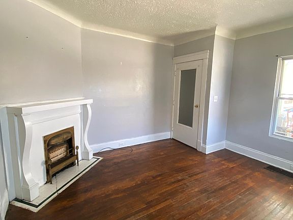 2nd image of 10012 North Blvd