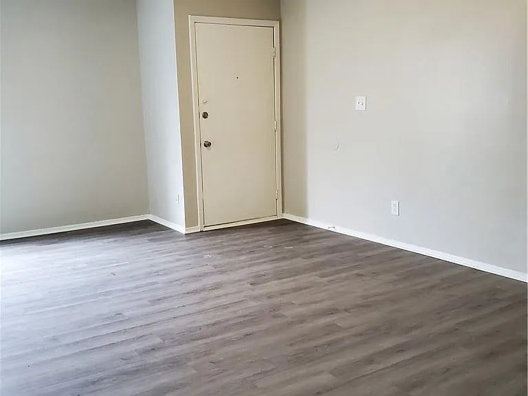 1065 Linde St #1065 — Photo 11