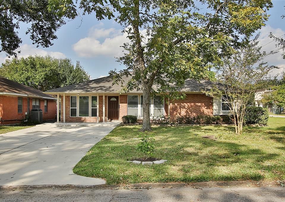 1st image of 2002 Nina Lee Ln