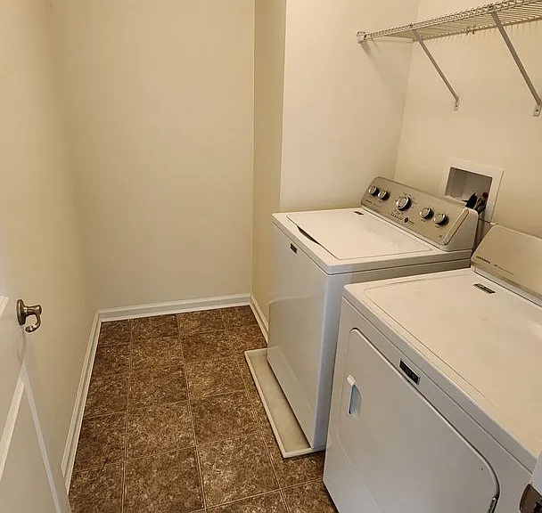 1280 Madison Ln — Photo 18