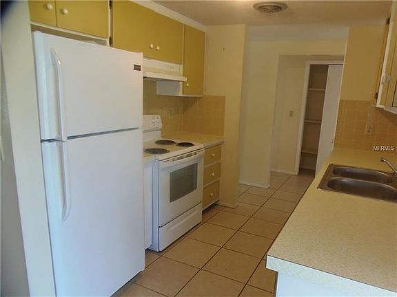 3rd image of 930 Lampp Dr