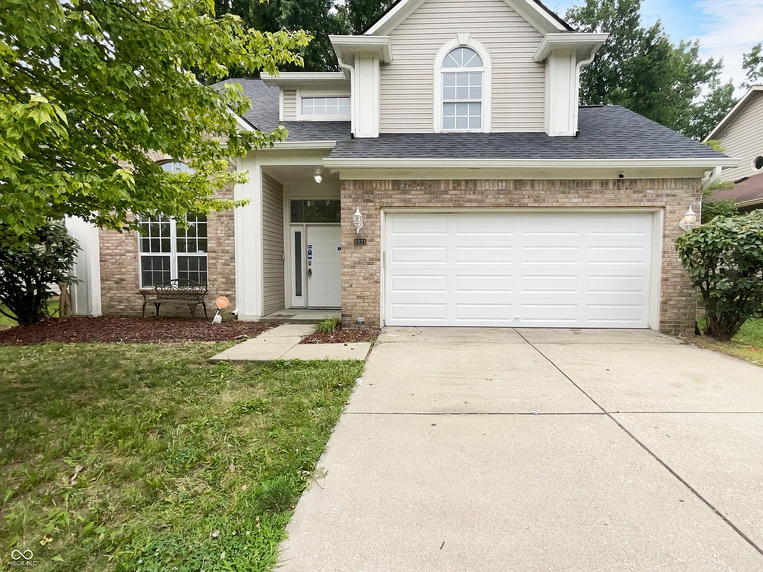 6821 Antelope Dr photo 1