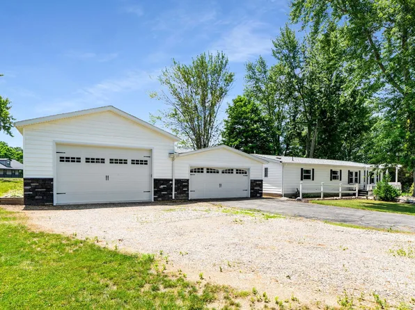 100 Lane 110ab Big Otter Lk, Fremont, IN 46737