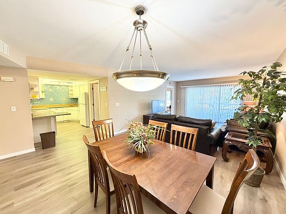 2nd image of 509 Roma Ct APT 107