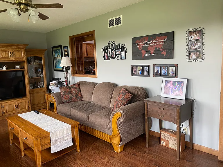 689 Apple Blossom Ln — Photo 54