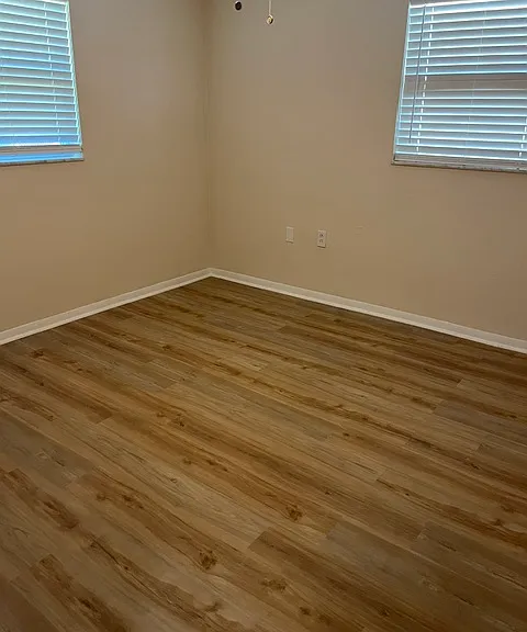 3615 Brompton Dr — Photo 7