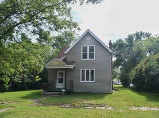 313 Pate Ave, Larimore, ND 58251