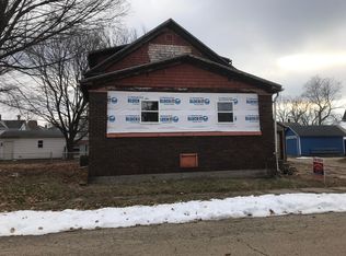 206 Larch St, Morrison, IL 61270