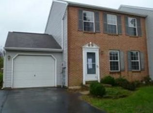 84 Chelmsford Dr, Marietta, PA 17547