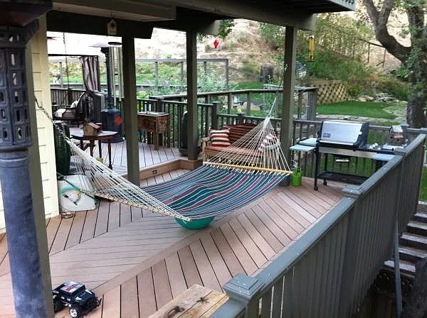 6 bed, 4.5 bath, 4500 sqft, $2,200 — Photo 4