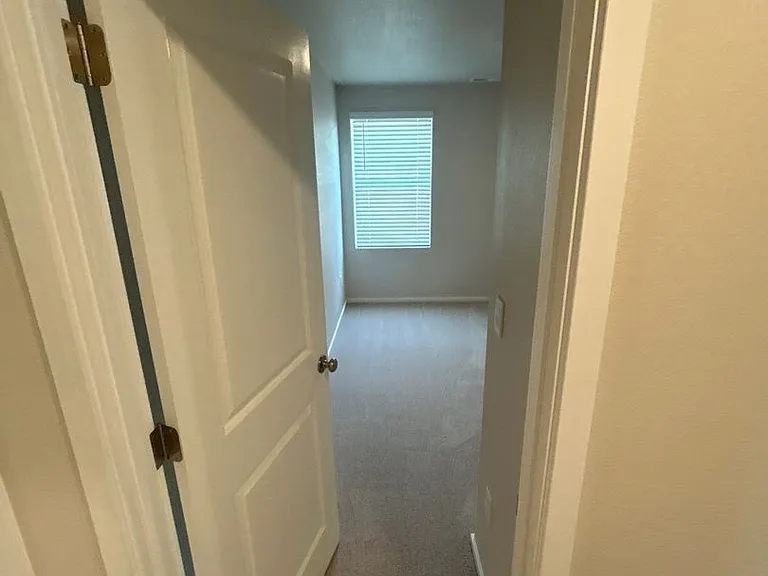 4809 Thyme Ave NE — Photo 28