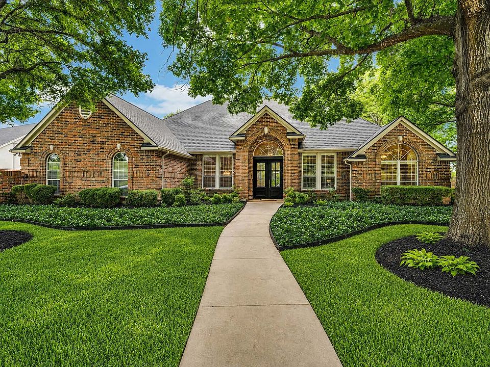 1st image of 616 Forest Edge Ln