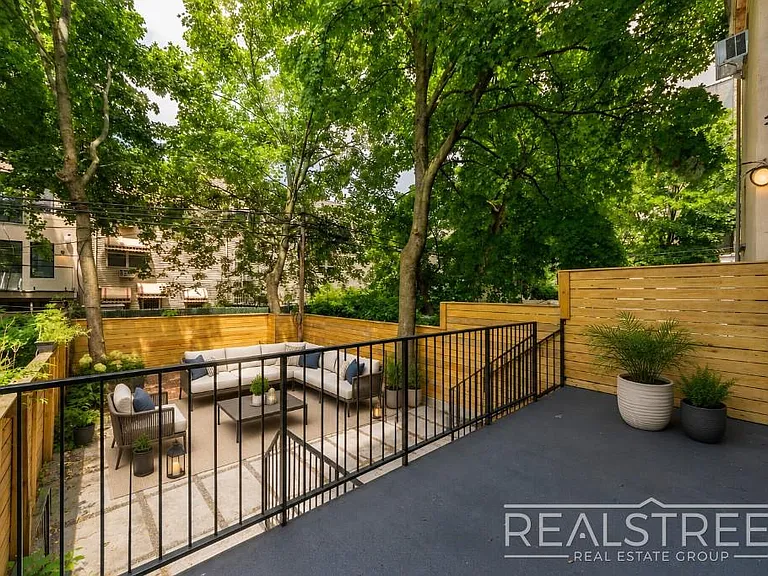 1469 Dean St #1 — Photo 9