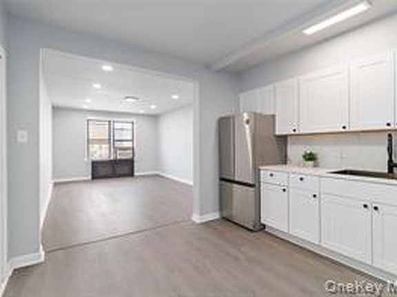 3rd image of 3756 87th St APT 5D