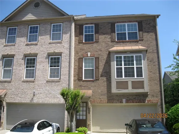 5741 Pine Oak Dr, Norcross, GA 30092