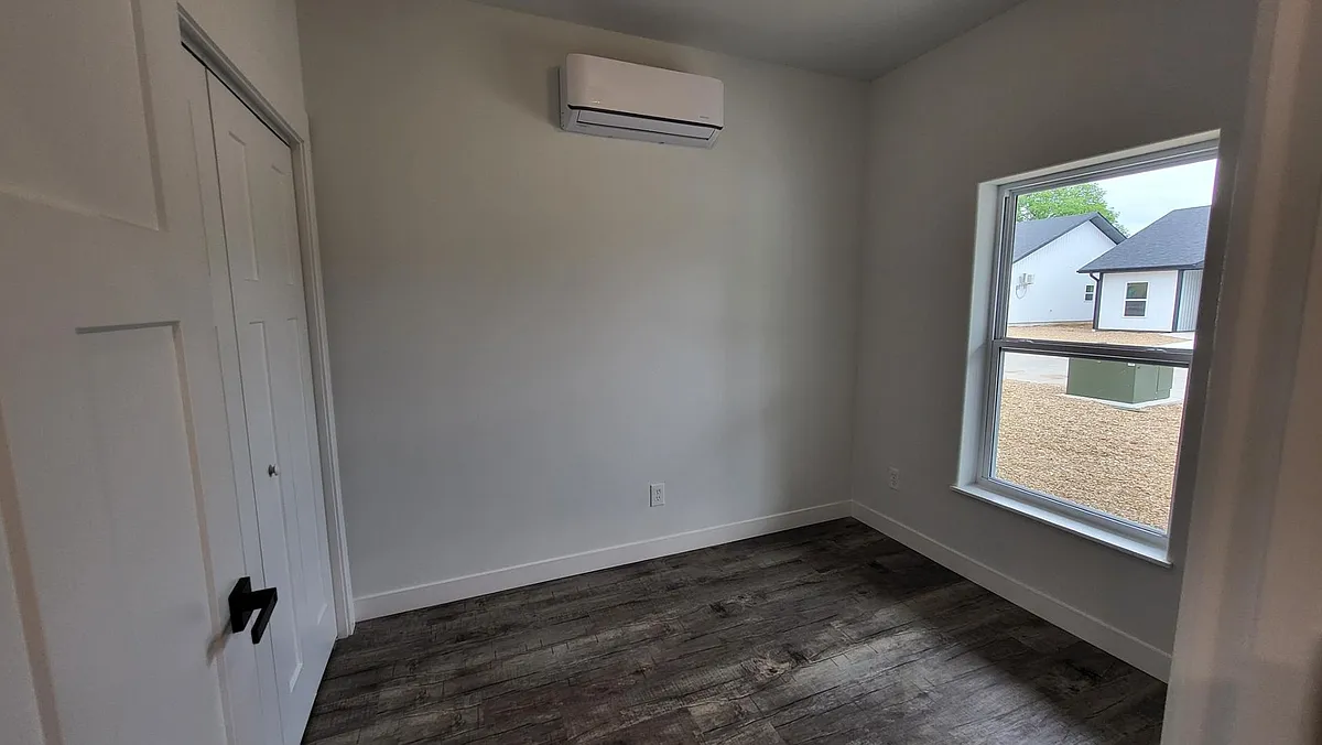 Property Photo - 36 N Swan St #209
