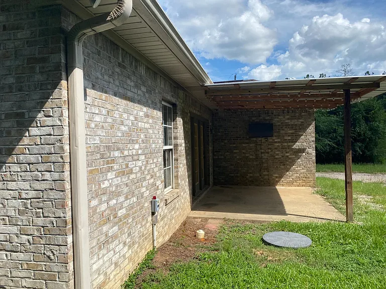 1070 Lee Road 20 — Photo 9