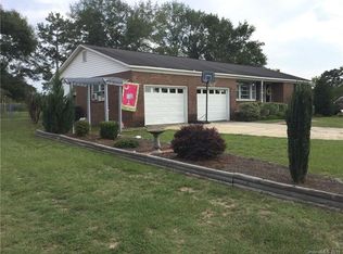 407 W Stevens Dr, Kershaw, SC 29067