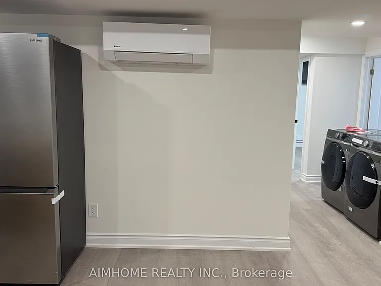20 Clutterbuck Ln — Photo 5