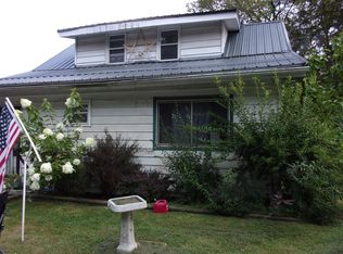 74 N 1st Ave, Clarion, PA 16214