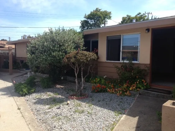 Carson (1136), 1136 Carson St APT D, Seaside, CA 93955