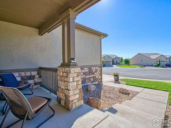 3rd image of 15945 Vermillion Way