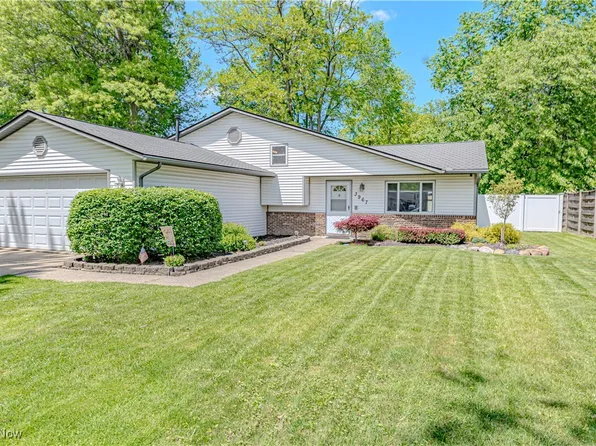 3967 Buckingham Dr, Brunswick, OH 44212