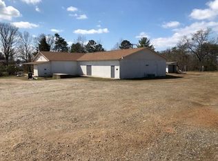4461 Hickory Nut Ridge Rd, Hudson, NC 28638