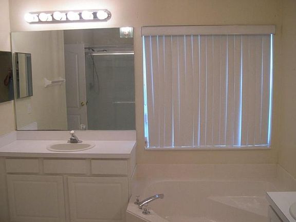 4th image of 3760 Becontree Pl
