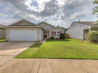 9208 Snowberry Dr, Oklahoma City, OK 73165