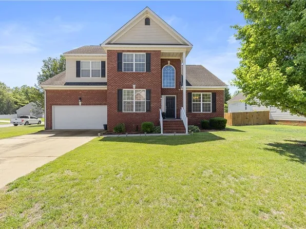 513 Telfyan Dr, Chesapeake, VA 23320