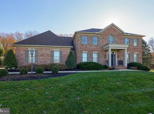 2855 Deer Chase Ln, York, PA 17403