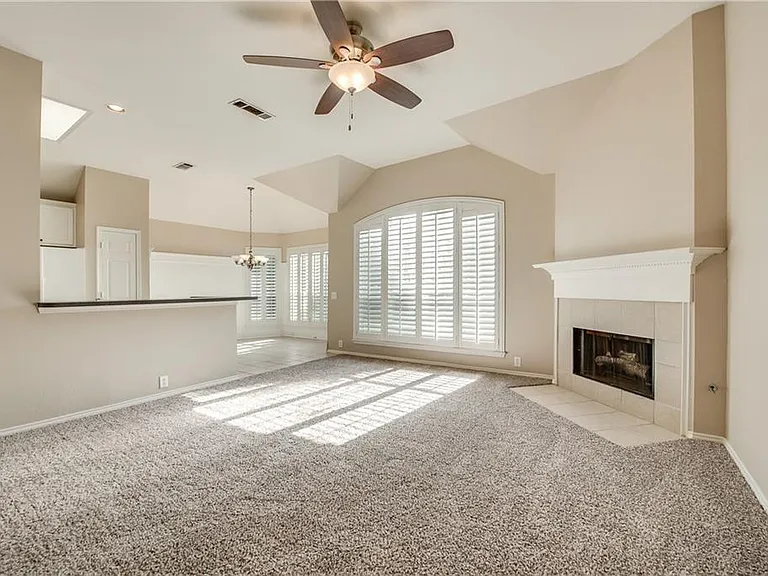 2801 Rush Creek Rd — Photo 3
