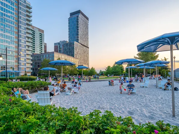 110 River Drive image 17 of 23