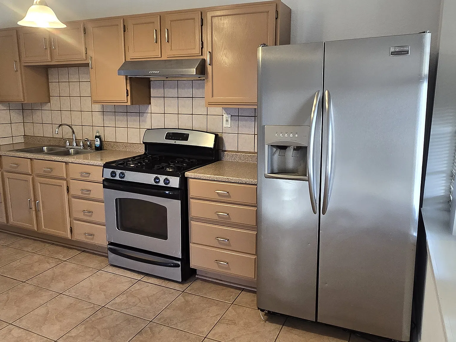 3 bed, $1,750 — Photo 4